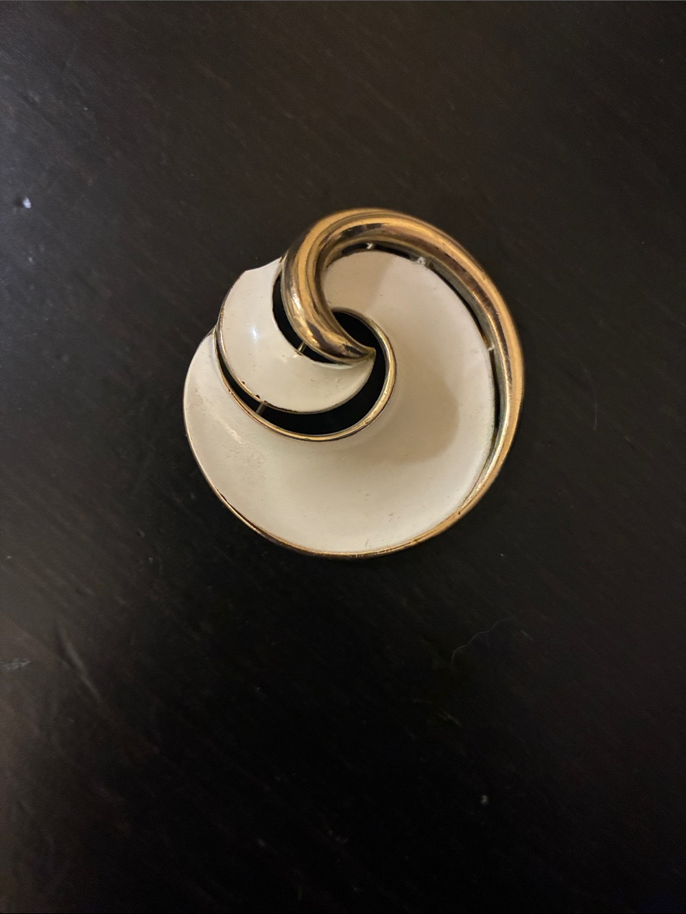 VINTAGE 1960s TRIFARI Mid-Century Modern White and Gold Swirl Brooch
